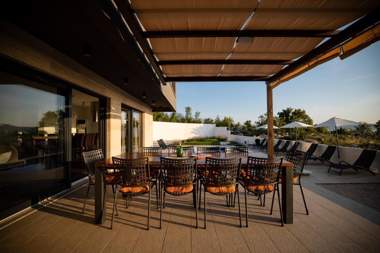 Willa Royal Promons - Heated Pool Starigrad Paklenica Zewnętrze zdjęcie